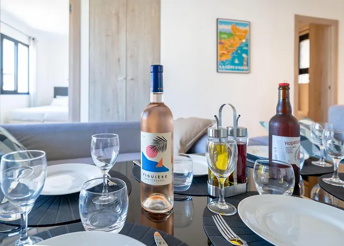 La Rotonde Apartment *